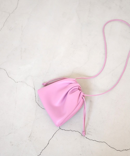 SLOBE IENA(スローブイエナ)の「《追加2》【ESLOW/エスロー】ドローストリングショルダーバッグ(ショルダーバッグ・レディース・グリーン/ピンク・FREE)」の6枚目の写真