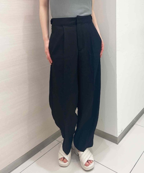 solleim(ソルレム)の「リネンコクーンスラックス(スラックス・レディース・イエロー/ベージュ/ブラウン/ブラック・M)」の3枚目の写真