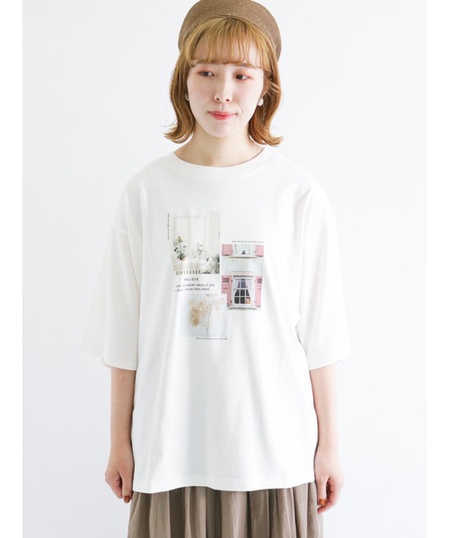 Samansa Mos2（サマンサ モスモス）の「フォトプリントゆるTシャツ（Tシャツ/カットソー・レディース・ベージュ/オフホワイト/サックスブルー/チャコール・ﾌﾘ-）」の14枚目の写真