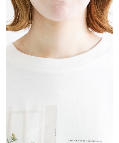 Samansa Mos2（サマンサ モスモス）の「フォトプリントゆるTシャツ（Tシャツ/カットソー・レディース・ベージュ/オフホワイト/サックスブルー/チャコール・ﾌﾘ-）」の17枚目の写真