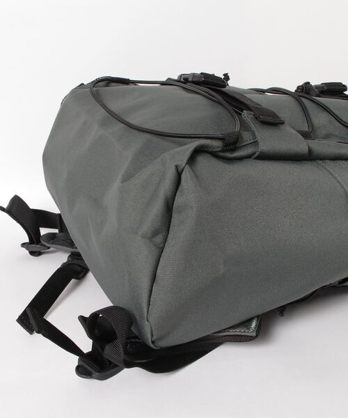 Carhartt（カーハート）の「【Carhartt WIP】KICKFLIP BACKPACK（バックパック/リュック・メンズ・グリーン系/ブラック/ブラウン系・ONE SIZE）」の6枚目の写真