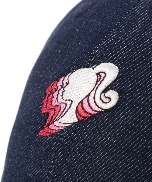 NEW ERA(ニューエラ)の「ニューエラ キャップ 9TWENTYLongVisor Barbieコラボ(キャップ・レディース・ベージュ/ネイビー/ブラック・FREE)」の8枚目の写真