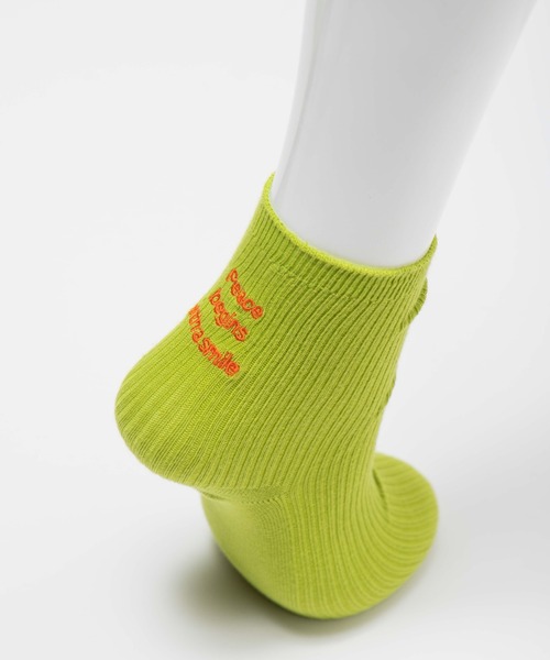 WEGO（ウィゴー）の「WEGO/刺繍ロゴリブソックス（ソックス/靴下・レディース・ブルー/ライム/ピンク/ホワイト・23-25cm）」の15枚目の写真