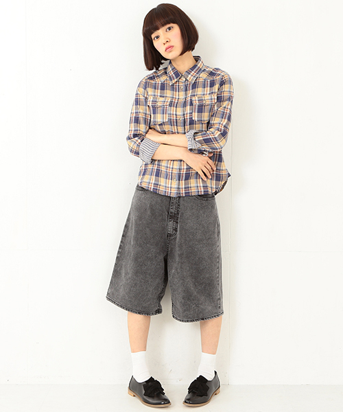 Ray BEAMS（レイビームス）の「●CHEAP MONDAY / MAXI SHORTS（その他パンツ・レディース・ブラック・25inch/26inch）」の14枚目の写真