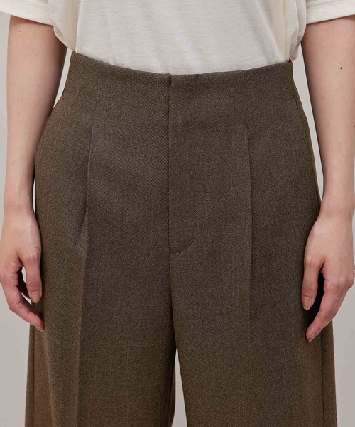 ROPE'（ロペ）の「【秋の新作】セットアップ対応/ハイウエストタックワイドパンツ（その他パンツ・レディース・ブラック/ダークブラウン・36/38/40）」の10枚目の写真