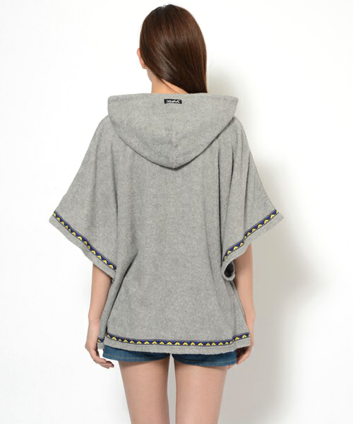 X-girl（エックスガール）の「PILE BIG PONCHO（パーカー・レディース・アッシュ/ネイビー・ONE SIZE）」の12枚目の写真