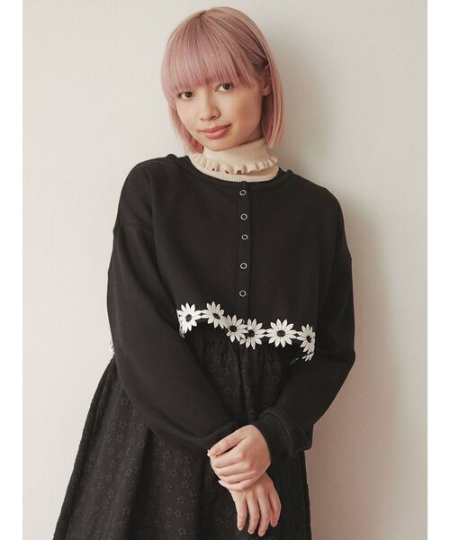 merry jenny（メリージェニー）の「おはな咲いたスウェットカーディガン（カーディガン/ボレロ・レディース・グレー/ブラック/ベージュ・FREE）」の2枚目の写真