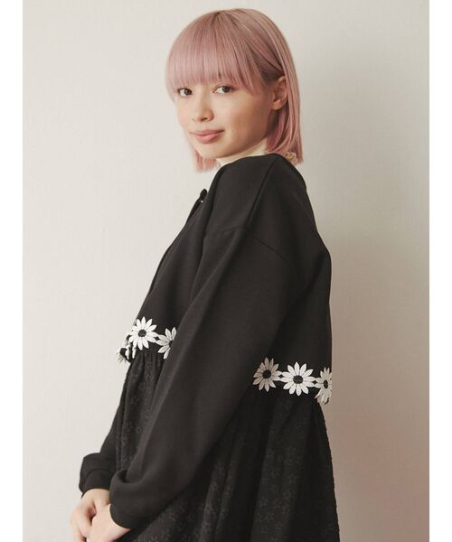merry jenny（メリージェニー）の「おはな咲いたスウェットカーディガン（カーディガン/ボレロ・レディース・グレー/ブラック/ベージュ・FREE）」の10枚目の写真