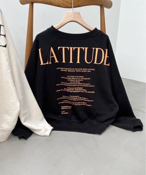 y/m by misato（イムバイミサト）の「バックロゴプリントラグランスウェット（スウェット・レディース・アイボリー/ライトブラック・FREE）」の18枚目の写真