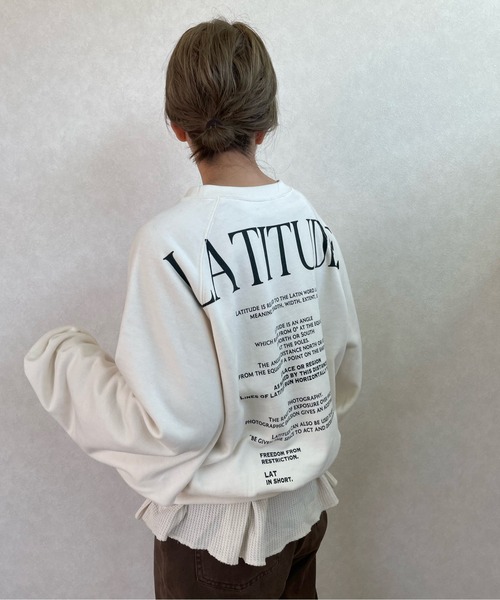 y/m by misato（イムバイミサト）の「バックロゴプリントラグランスウェット（スウェット・レディース・アイボリー/ライトブラック・FREE）」の9枚目の写真