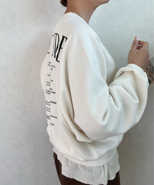 y/m by misato（イムバイミサト）の「バックロゴプリントラグランスウェット（スウェット・レディース・アイボリー/ライトブラック・FREE）」の10枚目の写真