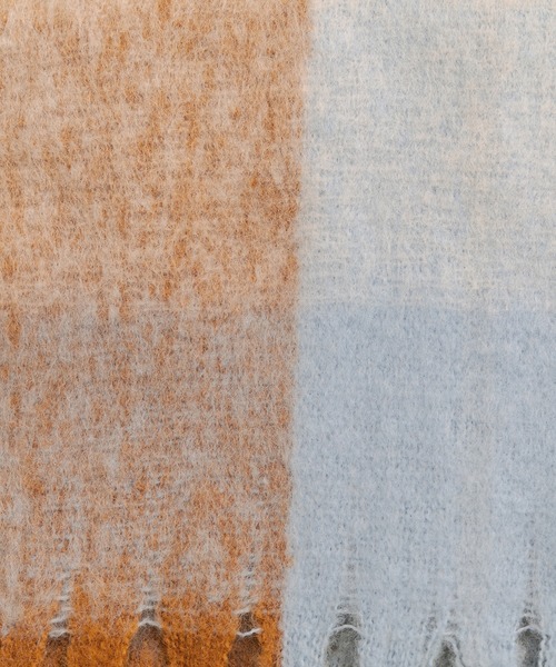 OLIVE des OLIVE（オリーブデオリーブ）の「【WEB限定】チェック柄ブークレマフラー（マフラー・レディース・サックスブルー/ブラウン・FREE）」の10枚目の写真