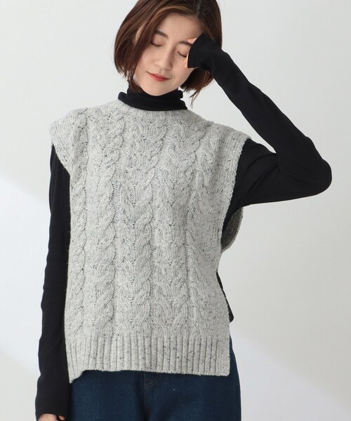 THE SHOP TK （ザ ショップ ティーケー ）の「◆【洗える/ウール混】メランジニットベスト（ベスト・レディース・ブラウン系6/ホワイト系8/ライトグレー系5・12）」の2枚目の写真
