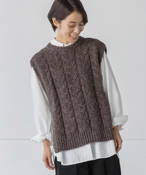 THE SHOP TK （ザ ショップ ティーケー ）の「◆【洗える/ウール混】メランジニットベスト（ベスト・レディース・ブラウン系6/ホワイト系8/ライトグレー系5・12）」の3枚目の写真