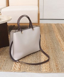MIAN （ミアン）の「CLIVIA / 横型A4トートバッグ（トートバッグ）」