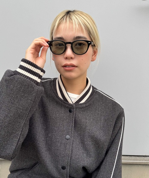 CANAL JEAN(キャナルジーン)の「Dume ウェリントンメガネ(メガネ・レディース・ブラック/ブラック×グリーン/ブラウン/ブラック×グレー・ONE SIZE)」の4枚目の写真
