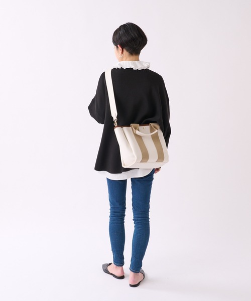 cache cache(カシュ カシュ)の「cache cache 太ショルダー付き2way トートバッグ(トートバッグ・レディース・ブラック/アイボリー/グレー・フリー)」の9枚目の写真