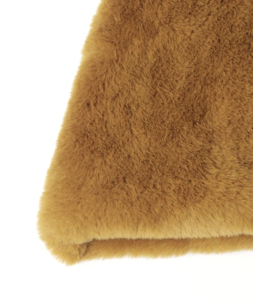 LAKOLE（ラコレ）の「フェイクファースヌード / 299558（ネックウォーマー/スヌード・レディース・オフホワイト/サンドグレー/マスタード・FREE）」の13枚目の写真