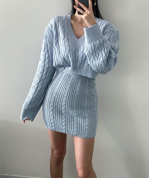 セール】【Jasmine】Vネックニットミニスカートセットアップ