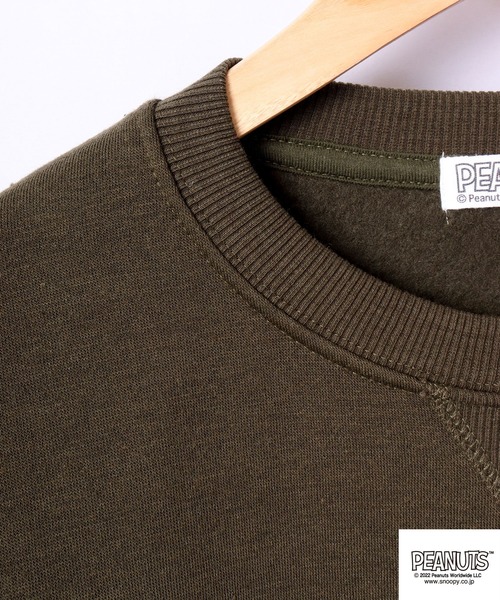 PEANUTS（ピーナッツ）の「PEANUTS スヌーピー/チャーリーブラウン 裏起毛スウェットトレーナー（スウェット・レディース・ラベンダー/ベージュ系その他/グリーン系その他/ワイン/オートミール/ホワイト系その他/オフホワイト/カーキ・L/LL/M）」の20枚目の写真