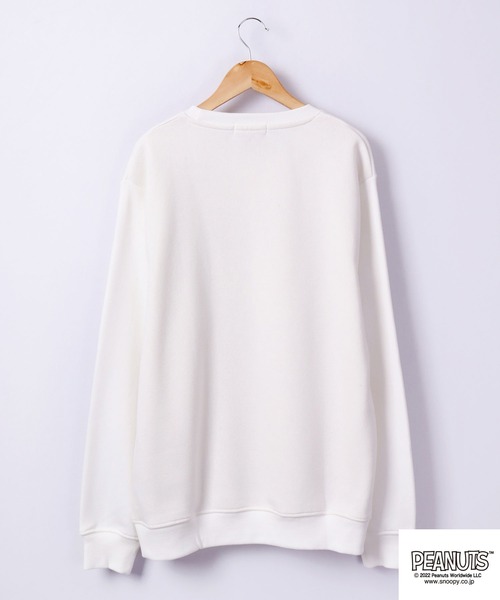PEANUTS（ピーナッツ）の「PEANUTS スヌーピー/チャーリーブラウン 裏起毛スウェットトレーナー（スウェット・レディース・ラベンダー/ベージュ系その他/グリーン系その他/ワイン/オートミール/ホワイト系その他/オフホワイト/カーキ・L/LL/M）」の9枚目の写真