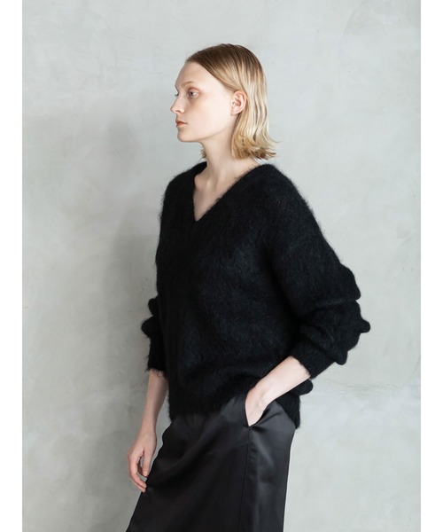 enchainement（アンシェヌマン）の「Brushed Mohair V-neck PO（ニット/セーター・レディース・ブラック/ベージュ・フリー）」の19枚目の写真