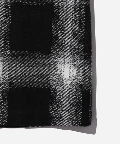 Saturdays NYC（サタデーズ ニューヨークシティ ）の「Ryan Zip Front Plaid Flannel Shirt（シャツ/ブラウス・メンズ・ブラック/ブルー/パープル・XL/L/M/X-SMALL/S）」の22枚目の写真