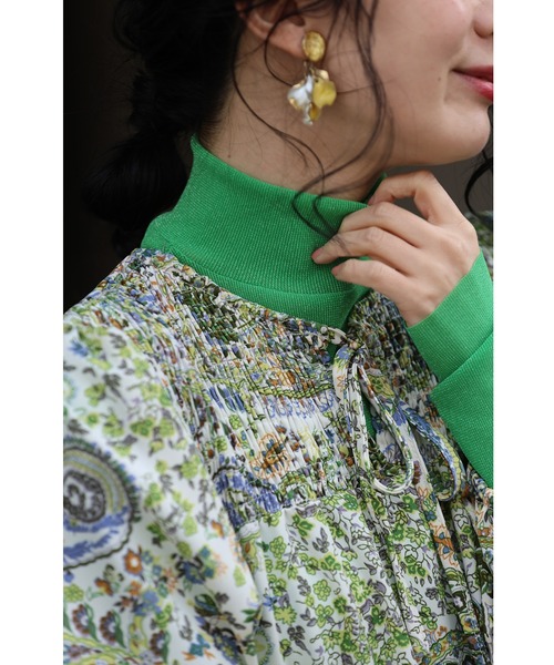 cawaii（カワイイ）の「色足しカラーレイヤードシアーインナーハイネック　イロタス（Tシャツ/カットソー・レディース・オレンジ/パープル/グリーン/サーモンピンク/イエロー・S-M）」の15枚目の写真