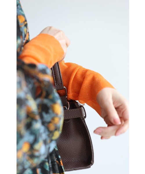 cawaii（カワイイ）の「色足しカラーレイヤードシアーインナーハイネック　イロタス（Tシャツ/カットソー・レディース・オレンジ/パープル/グリーン/サーモンピンク/イエロー・S-M）」の11枚目の写真