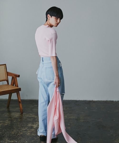 mici（ミチ）の「(mici)スリットネックプルオーバー（ニット/セーター・レディース・ブラック/ピンク・FREE）」の10枚目の写真