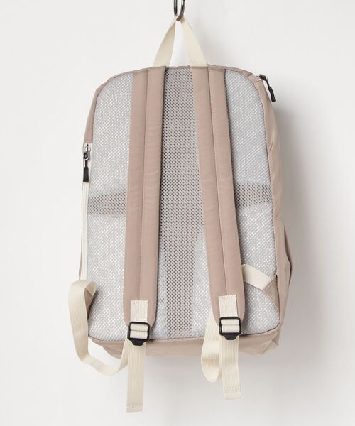 le coq sportif(ルコックスポルティフ)の「バックパック(バックパック/リュック・レディース・ブラック/ベージュ・F)」の5枚目の写真