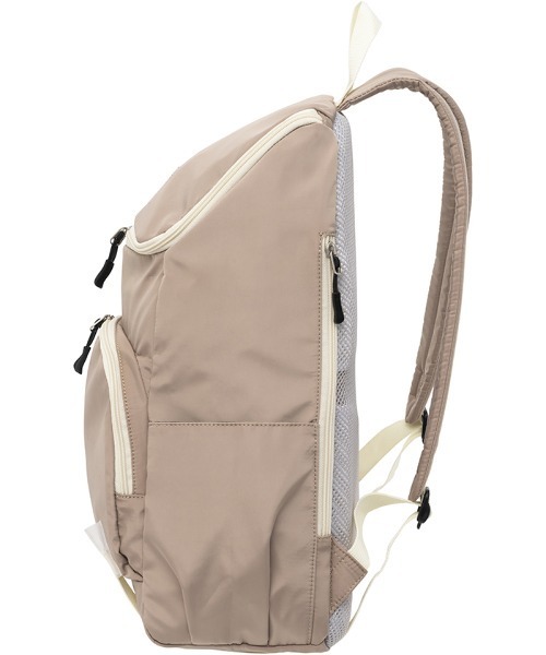 le coq sportif(ルコックスポルティフ)の「バックパック(バックパック/リュック・レディース・ブラック/ベージュ・F)」の9枚目の写真