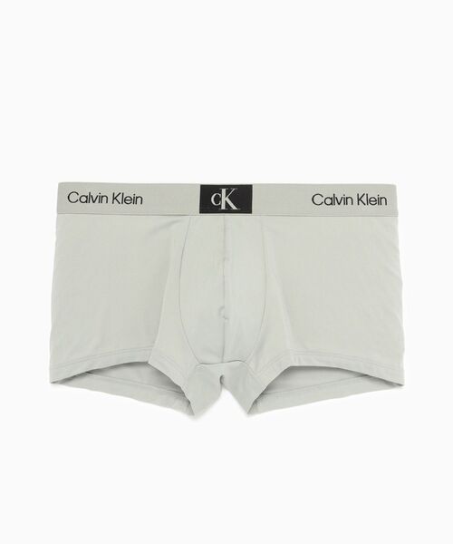 Calvin Klein（カルバン・クライン）の「Calvin Klein 1996 ローライズトランクス（ボクサーパンツ・メンズ・ブラック系その他2/ブラック/ブラック系その他/レッド系その他2/レッド系その他/ホワイト/グレー/マルチ/ブラック系その他3/ブルー系その他/ブラック系その他4/ブラック系その他5/ブルー系その他2/グレー系その他・L/S/XL/M）」の8枚目の写真