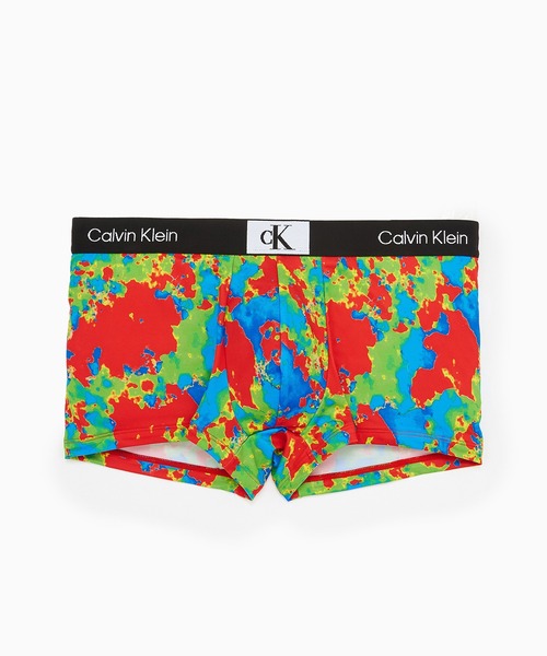 Calvin Klein（カルバン・クライン）の「Calvin Klein 1996 ローライズトランクス（ボクサーパンツ・メンズ・ブラック系その他2/ブラック/ブラック系その他/レッド系その他2/レッド系その他/ホワイト/グレー/マルチ/ブラック系その他3/ブルー系その他/ブラック系その他4/ブラック系その他5/ブルー系その他2/グレー系その他・L/S/XL/M）」の14枚目の写真