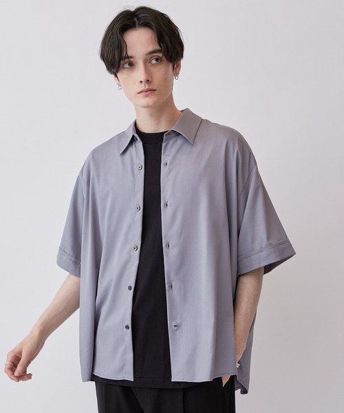 Lui's（ルイス）の「バンブーレーヨンエアリーショートスリーブシャツ（シャツ/ブラウス・メンズ・ホワイト/ブラック/グレー・FREE）」の3枚目の写真