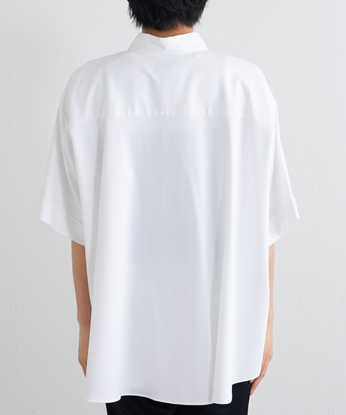 Lui's（ルイス）の「バンブーレーヨンエアリーショートスリーブシャツ（シャツ/ブラウス・メンズ・ホワイト/ブラック/グレー・FREE）」の16枚目の写真