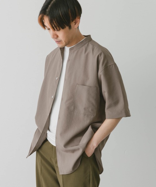 URBAN RESEARCH DOORS（アーバンリサーチドアーズ）の「『吸水速乾』セオアルファバンドカラーショートスリーブシャツ（シャツ/ブラウス・メンズ・グリーン/ネイビー/モカ/ライトグレー・LARGE/X-LARGE/MEDIUM）」の21枚目の写真