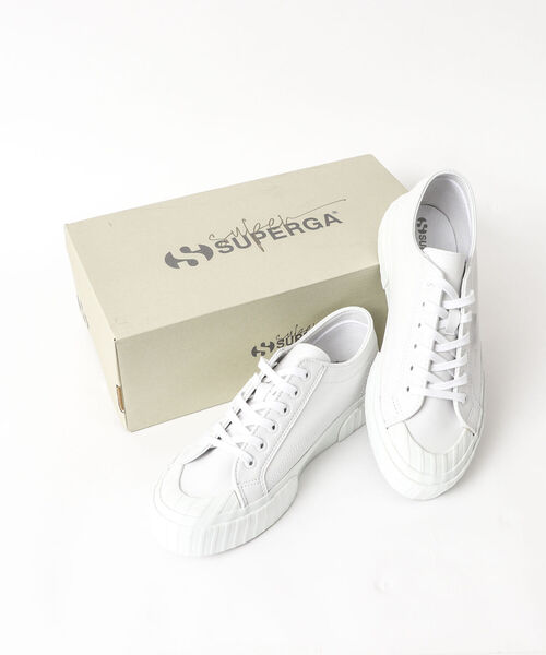 SUPERGA(スペルガ)の「【SUPERGA/スペルガ】2630 WATERPROOF LEATHER スニーカー(スニーカー・メンズ・ブラック/ホワイト・40/43/42/41)」の2枚目の写真