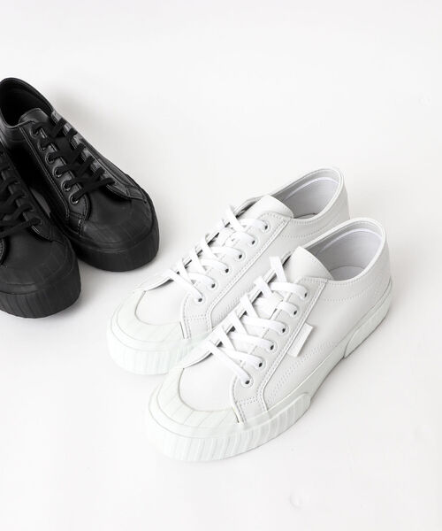 SUPERGA(スペルガ)の「【SUPERGA/スペルガ】2630 WATERPROOF LEATHER スニーカー(スニーカー・メンズ・ブラック/ホワイト・40/43/42/41)」の4枚目の写真