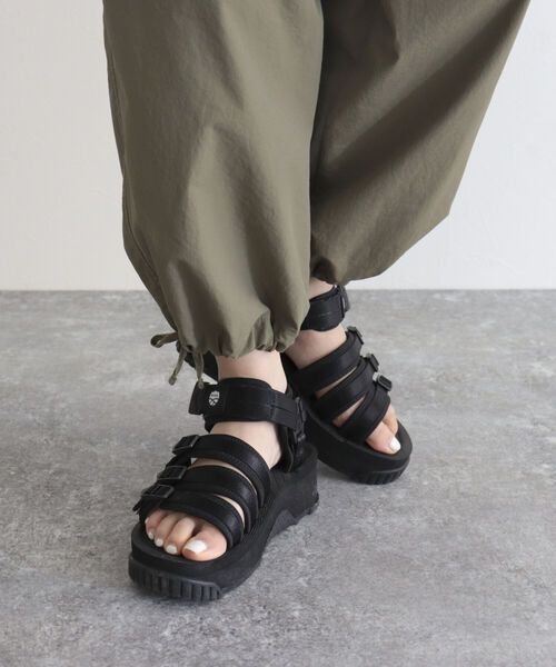 SHAKA(シャカ)の「【SHAKA/シャカ】TRIPPIE PLATFORM スポサン(サンダル・レディース・ブラック/ベージュ・23/24)」の7枚目の写真