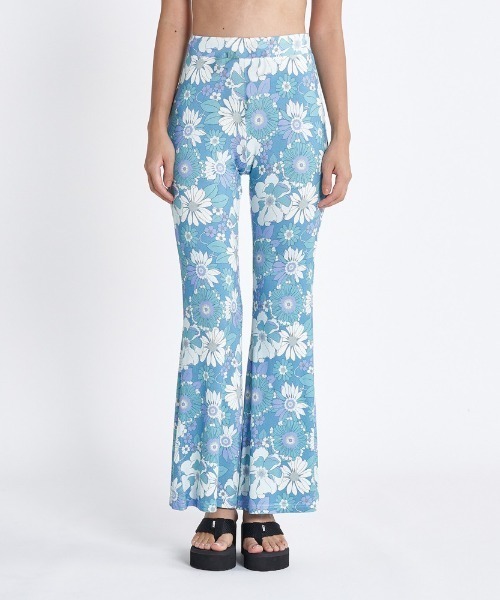 ROXY(ロキシー)の「VINTAGE FLOWER PANT/ロキシー総柄ボトムス(その他パンツ・レディース・ブルー/ブラウン/グリーン・SMALL/MEDIUM/LARGE)」の5枚目の写真