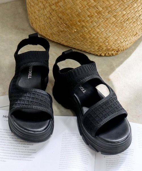 LibertyDoll（リバティードール）の「軽量厚底 ユニセックス スポーツサンダル（サンダル・レディース・ブラック系3/ベージュ系2/ホワイト系2/ホワイト系1/ベージュ系1/ホワイト系3/ベージュ系3/ブラック系2/ホワイト系4/ブラック系4/ブラック系1/ベージュ系4・S/40/41/LL/M/L/42/43/44/SS）」の22枚目の写真