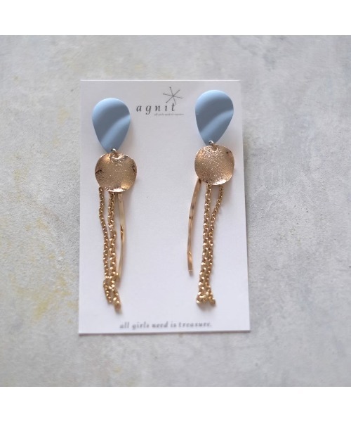tone(トーン)の「【agnit】マットしずくピアス(MA)(ピアス(両耳用)・レディース・ブルー/ピンク/ベージュ/ネイビー/グリーン・FREE)」の4枚目の写真