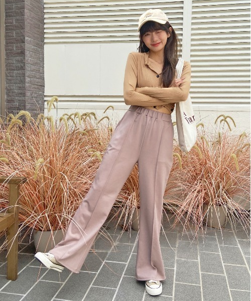 ad thie（アドティエ）の「セミフレアパンツ（その他パンツ・レディース・ベビーピンク/ダークグリーン/スカイブルー/ボルドー/ブルーグリーン/マスタード/ネイビー/ライトグリーン/ピンクベージュ/ブラック/ピンク/イエロー/ラベンダー/ベージュ/モカ・LL/LARGE/SMALL/MEDIUM）」の22枚目の写真