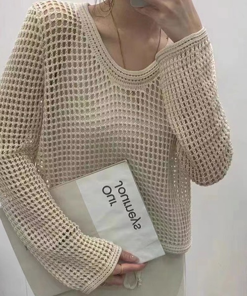 SPIGA(スピーガ)の「ラウンドネック透かし編み長袖サマーニットトップス(ニット/セーター・レディース・ベージュ/ブラック/ホワイト・FREE)」の3枚目の写真