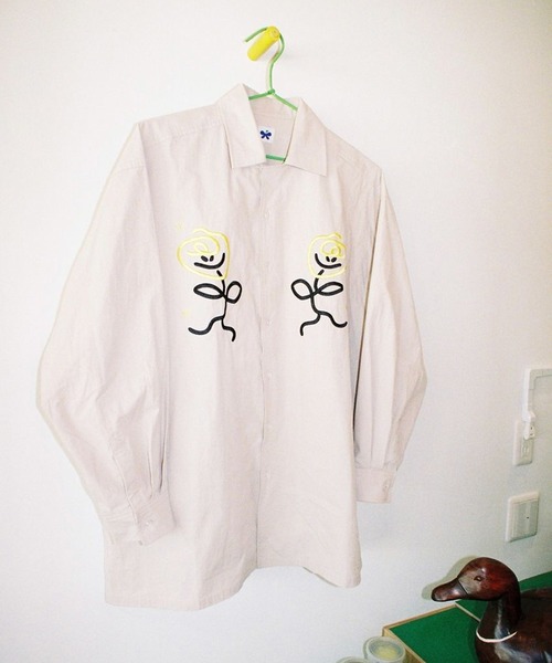 ZOZO（ゾゾ）の「Rose Thief Shirt（シャツ/ブラウス・レディース・ライトグレー/ブラウン・FREE）」の2枚目の写真