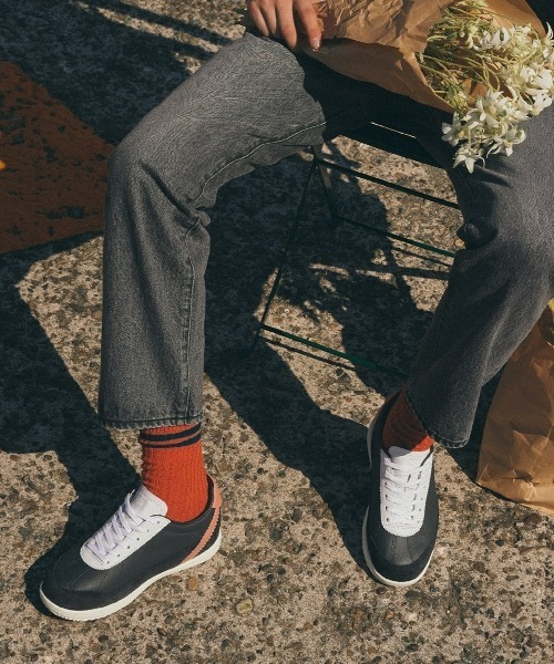 Onitsuka Tiger MOLLETY モレティ 厚底スニーカー 24cm オニツカタイガー」が新作“モレティ™（MOLLETY™）”を発表！ 人気