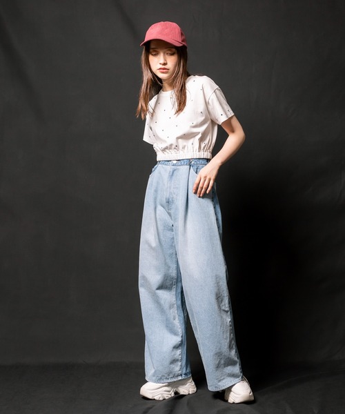 OLIVE des OLIVE（オリーブデオリーブ）の「キラキラTシャツ　1032060010（Tシャツ/カットソー・レディース・ブラック/オフホワイト/ピンク・FREE）」の4枚目の写真