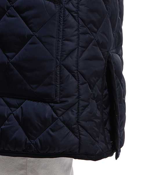 B:MING by BEAMS（ビーミングバイビームス）の「ビーミング by ビームス / ナイロンキルティングブルゾン（その他アウター・メンズ・ネイビー/ブラック・LARGE/X-LARGE/MEDIUM/SMALL）」の4枚目の写真