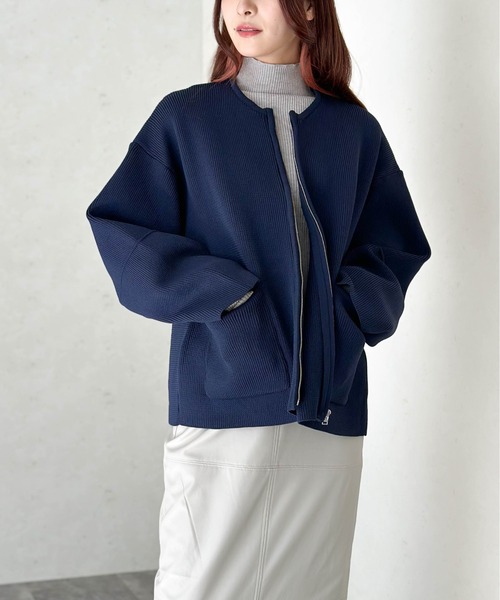 Per sist ence(パーシエンス)の「ポリスポンジニット ランタンスリーブデザインZIPカーディガン(カーディガン/ボレロ・レディース・ネイビー/グレー/ブラック/アイボリー・FREE)」の7枚目の写真